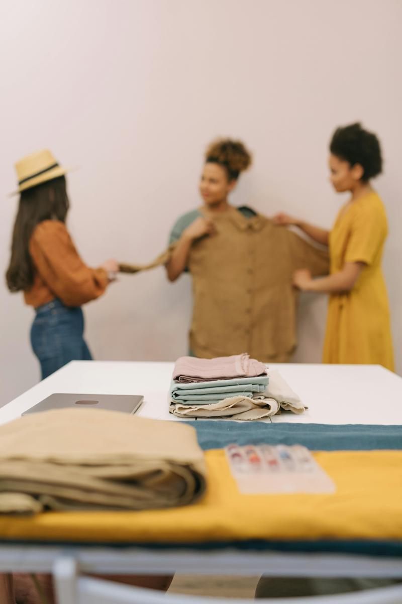 Browsing clothes